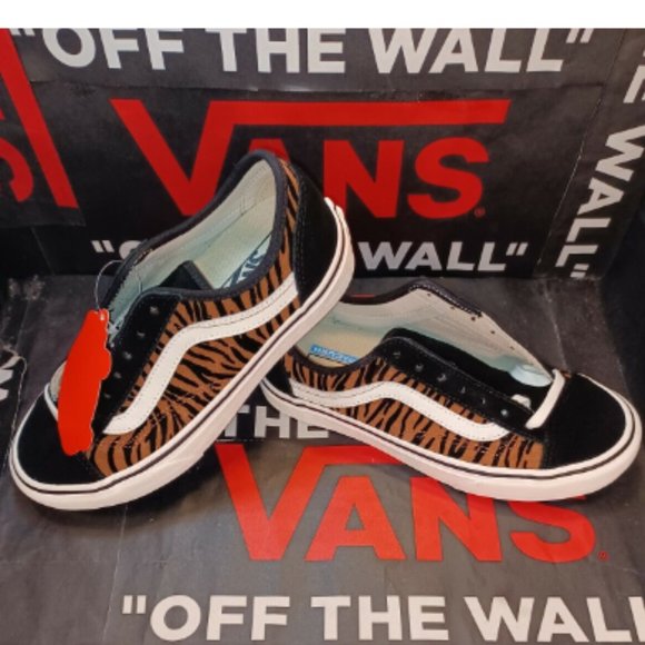 Vans Style 36 Decon Sf (Animal Stripes) Black Marshmallow Womens 5.5 VNOA5HYR9ZY - Picture 6 of 11